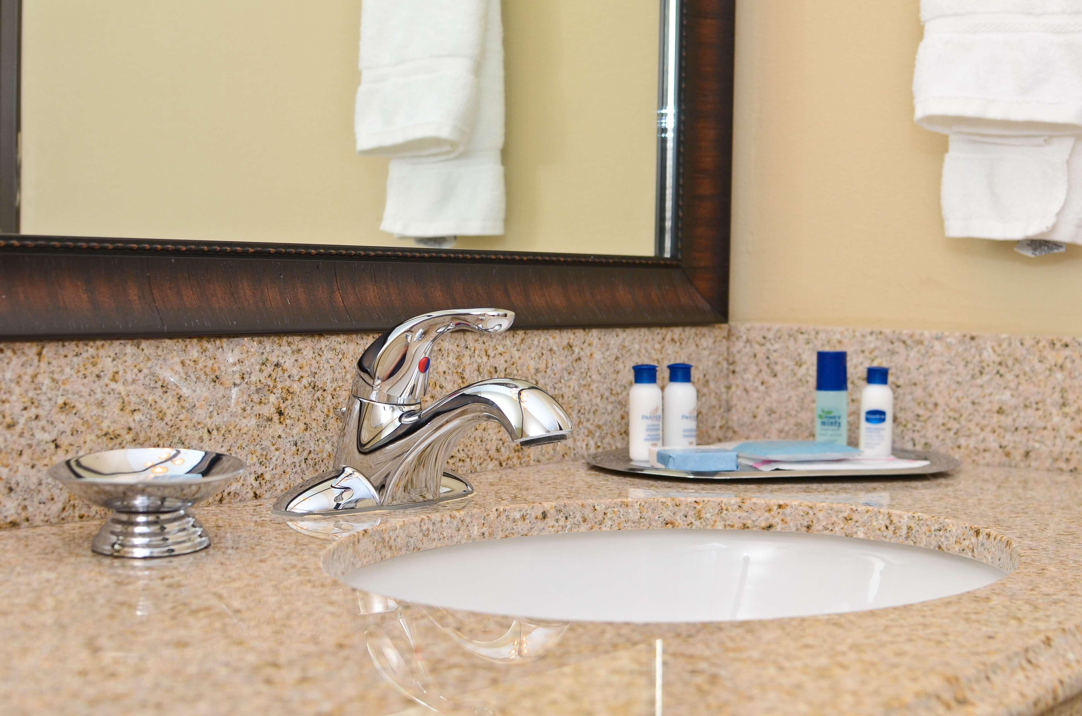 Best Western Plus Emory At Lake Fork Inn & Suites Exterior foto